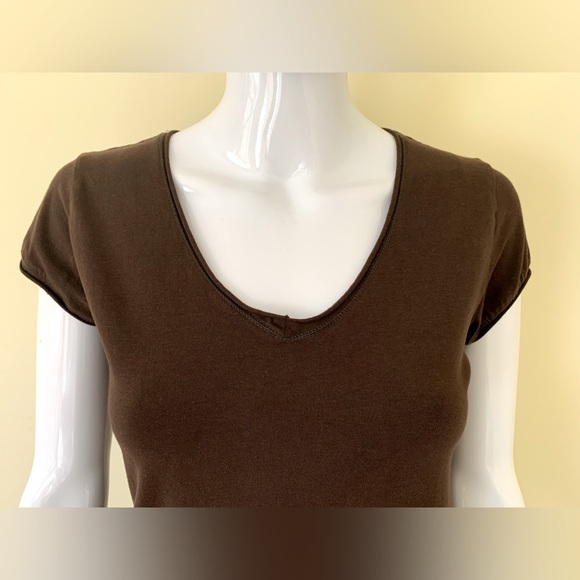Zara 95% cotton dark brown top with cap style short sleeves deep roundish V beck - Picture 2 of 7